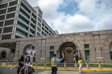 ADB backs Uzbekistan's financial market enhancement with $400mn loans  