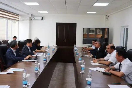 Korean delegation visits Uzbekistan's ministry of water management