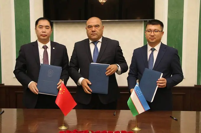 China’s CRRC Zhuzhou to modernize Uzbekistan’s locomotive fleet under new contract 