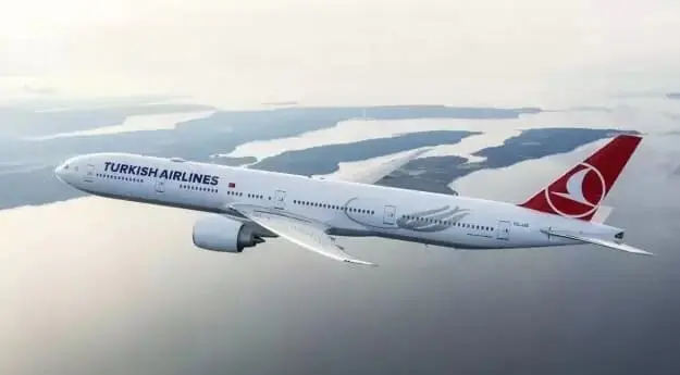 Turkish Airlines uchuvchisi parvoz vaqti vafot etdi