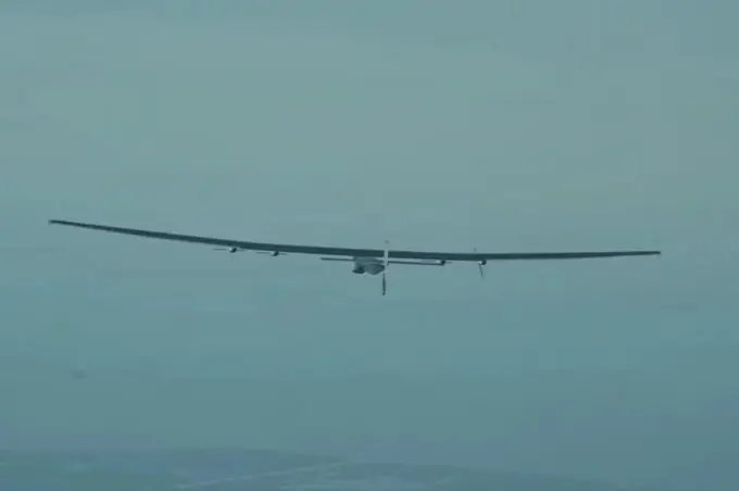 AQSHda quyosh energiyasidan quvvat oladigan dron yaratildi