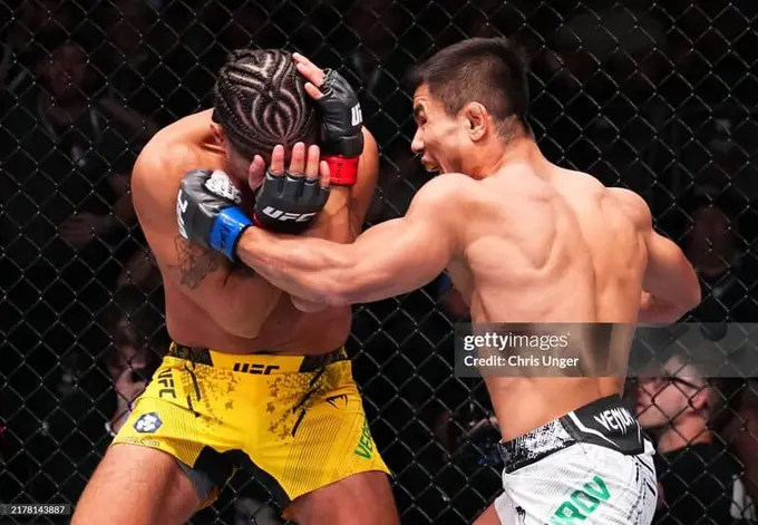 UFC. Рамазон Темиров дебют жангида биринчи раунддаёқ рақибини нокаутга учратди 