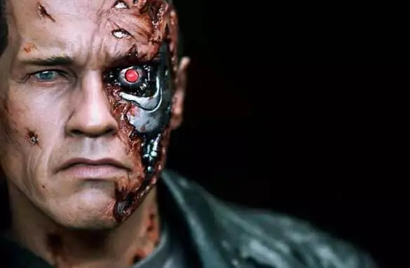 “Terminator” 40 yoshda: Nima uchun Jeyms Kemeronning afsonaviy filmi haligacha sevib tomosha qilinmoqda?