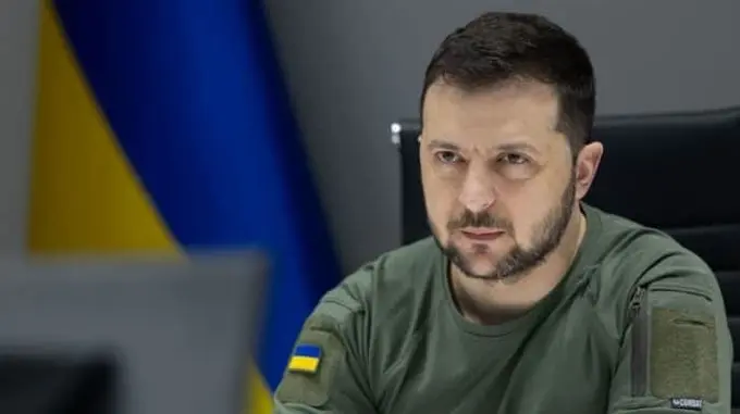 Zelenskiy: “Urush 2025-yilda diplomatik yo‘l bilan yakunlanishi uchun hamma narsani qilishimiz kerak”