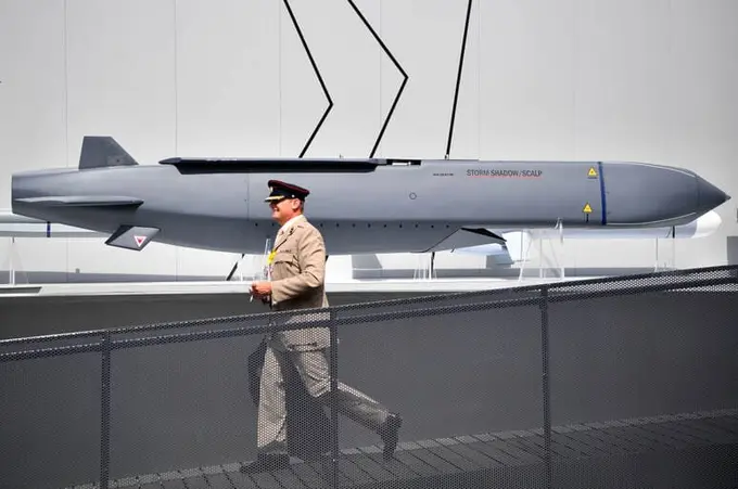 Франция ва Британия ҳам ракеталари билан Россия ҳудудига зарбалар беришга рухсат берди — Le Figaro