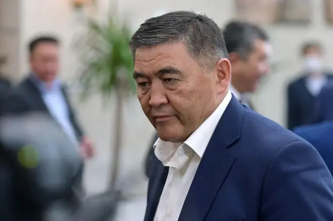 Қирғизистон Миллий хавфсизлик раҳбарига суиқасдга уринишнинг олди олинди (видео)