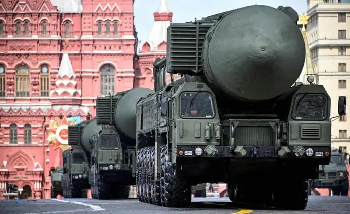 Rossiya ilk bor Ukrainaga qit’alararo ballistik raketa uchirdi 