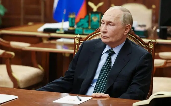 Putin Ukrainadagi obyektga ballistik raketa zarbasi berilganini e’lon qildi