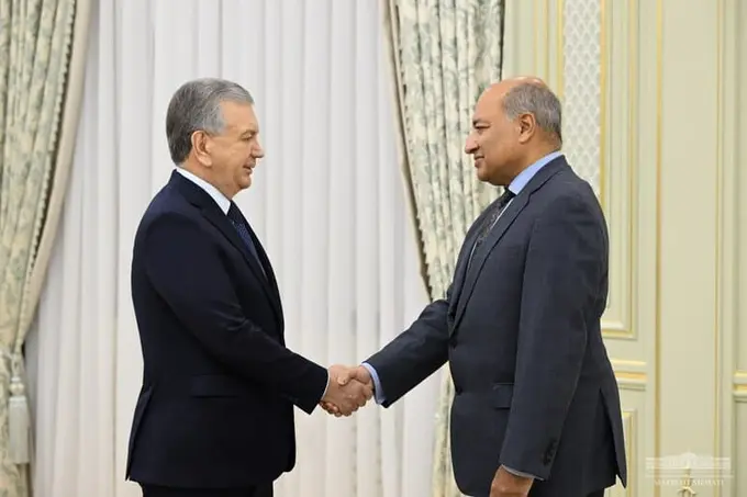 Shavkat Mirziyoyev Suma Chakrabarti bilan O‘zbekistonning JSTga aʼzo bo‘lish jarayonidagi keyingi qadamlarni muhokama qildi