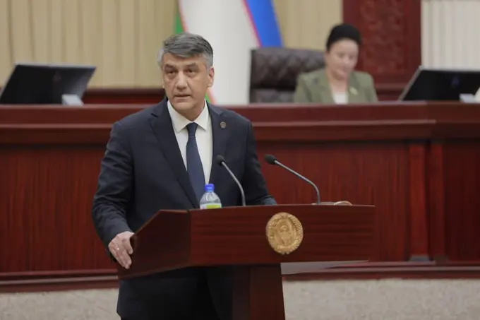 “Byudjet mablag‘lari hisobiga olingan kinofilmlar nega keng namoyish qilinmaydi?” – Alisher Qodirov
