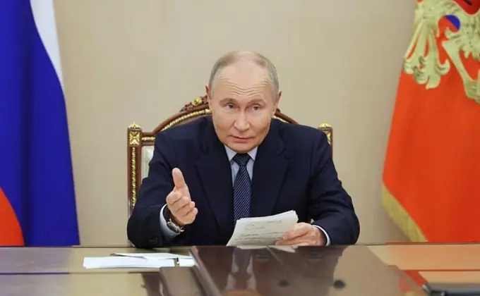 Putin Kiyevning davlat ahamiyatidagi nishonlariga “Oreshnik” bilan zarba berishni istisno qilmadi 