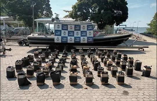 Колумбия полицияси 225 тонна кокаинни мусодара қилди