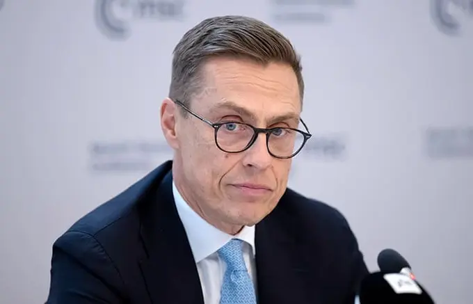 “Финляндия агар эҳтиёж туғилса бир ҳафта ичида 280 минг аскарни сафарбар қила олади” — президент Александра Стубба