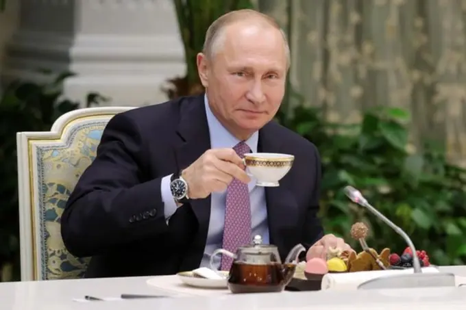 Putin MDH yetakchilarini qanday noz-ne’matlar bilan mehmon qildi?
