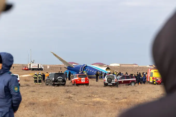 Shavkat Mirziyoyev aviahalokatda ko‘plab insonlar qurbon bo‘lgani munosabati bilan Ilhom Aliyevga hamdardlik bildirdi