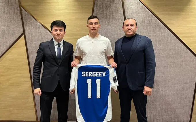 Игор Сергеев “Пахтакор” сафида 11-рақамда ўйнайди