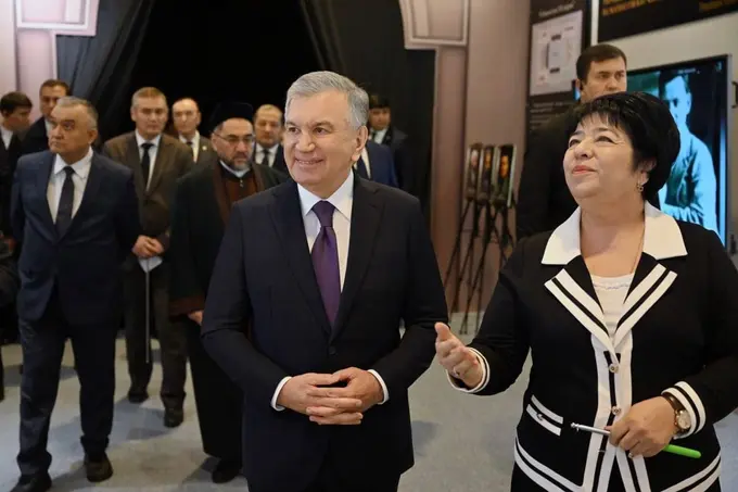 President Mirziyoyev reviews final stage of Uzbekistan’s Center for Islamic Civilization 