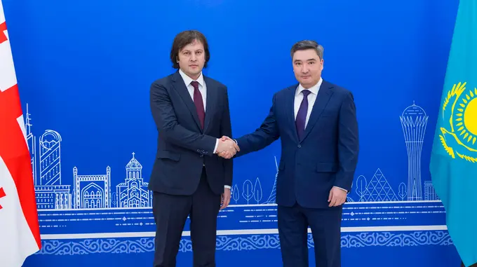 Kazakhstan and Georgia discuss boosting Middle Corridor capacity to 10mn tons by 2027 
