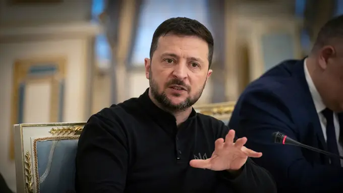 Zelenskiy Ukraina yerosti boyliklaridan foydalanishni AQSHga topshirmoqchi emas — Sky News
