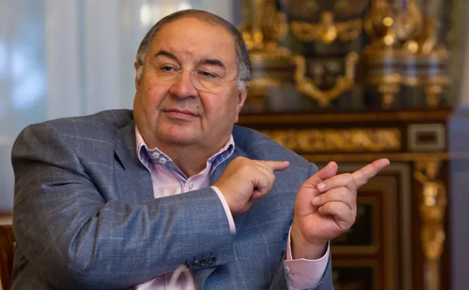 Венгрия Алишер Усмонов ва синглисини санкциялар рўйхатидан чиқармоқчи
