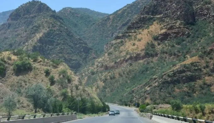 EBRD, ADB invest $128mn to upgrade key transport route in Tajikistan 
