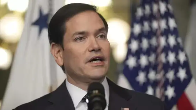 Rubio CNN telekanalini Trampga qarshi mish-mishlarni tarqatuvchi tabloid deb atadi