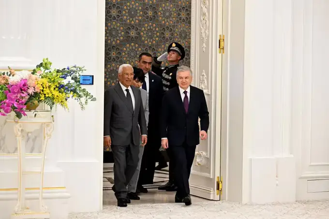 Shavkat Mirziyoyev Yevropa kengashi prezidenti bilan norasmiy uchrashuv o‘tkazdi 