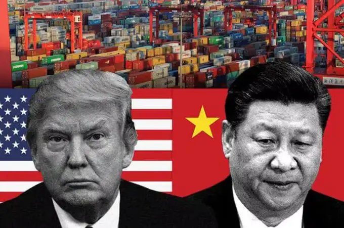 Савдо уруши авжида: Трамп Хитой маҳсулотларига божларни 145 фоизга етказди