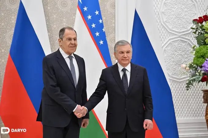 Shavkat Mirziyoyev Samarqandda Sergey Lavrovni qabul qildi