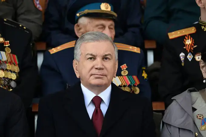 Шавкат Мирзиёев принял участие в торжественных мероприятиях, посвященных 80-й годовщине Победы