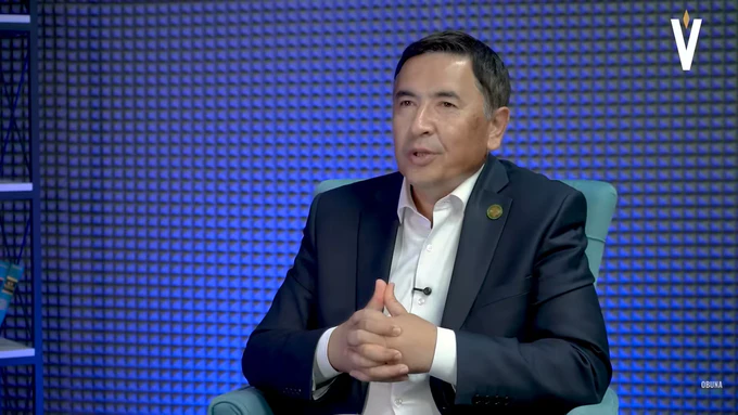 “Xususiy universitetlarga davlat tashkilotlari litsenziya berishi noto‘g‘ri” — Nuriymon Abulhasan