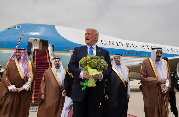 Трамп энг бой учта араб давлатига ташриф буюради