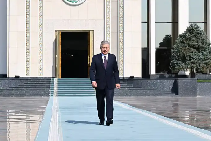 Шавкат Мирзиёев отбыл в Астану