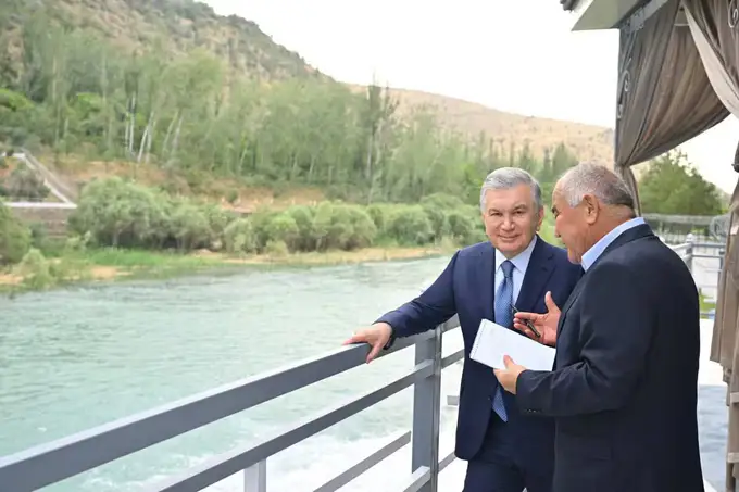 Shavkat Mirziyoyev “Hisorak”da 1,5 mln dollarga qurilgan kichik GESni ko‘zdan kechirdi