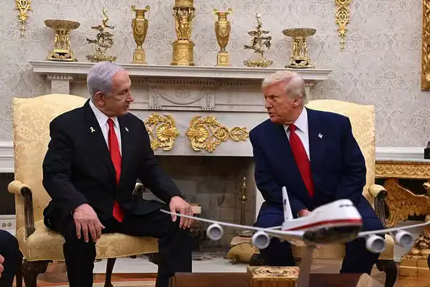 Netanyaxu AQSHni Eron bilan urushga tortish uchun Trampni aldamoqda — OAV