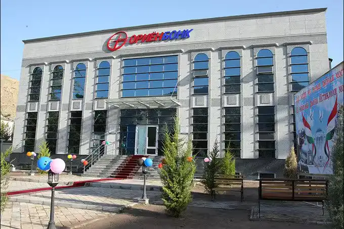 Markaziy bank Tojikiston banki vakolatxonasiga berilgan guvohnomani bekor qildi