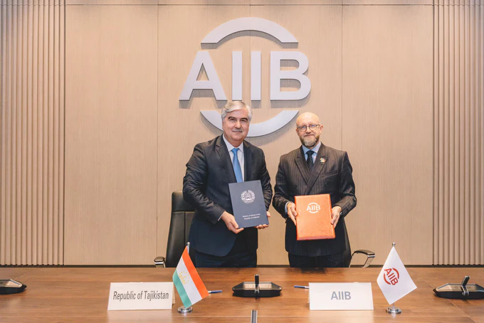 Tajikistan, AIIB sign $2.04mn grant deal for Obigarm–Nurobod road project in first-ever PSW agreement 