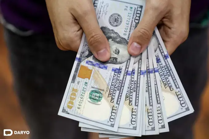 O‘zbekistonda dollar kursi yana tushdi