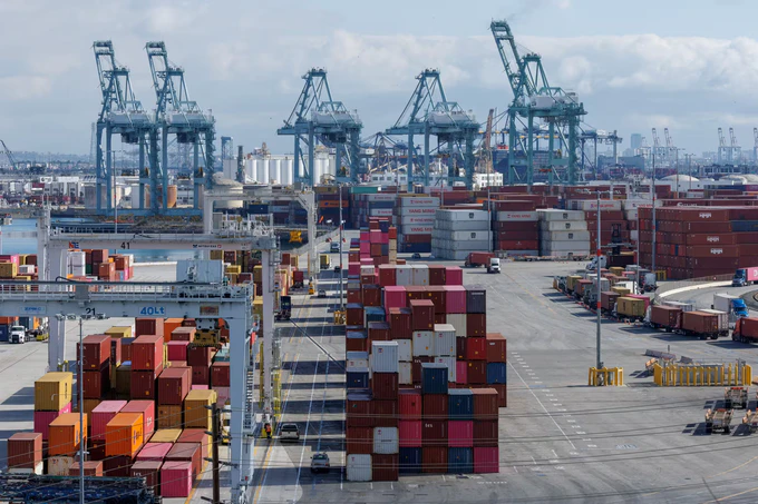 Tajikistan-Afghanistan trade jumps 31% y/y in 5M25, reaching nearly $40mn 
