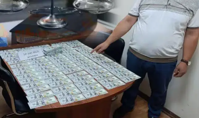 В Сурхандарье задержан адвокат, потребовавший у гражданина 60 тысяч долларов