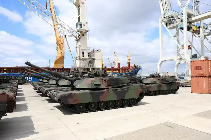Avstraliya Ukrainaga 49 ta Abrams tanklarini yetkazib berdi