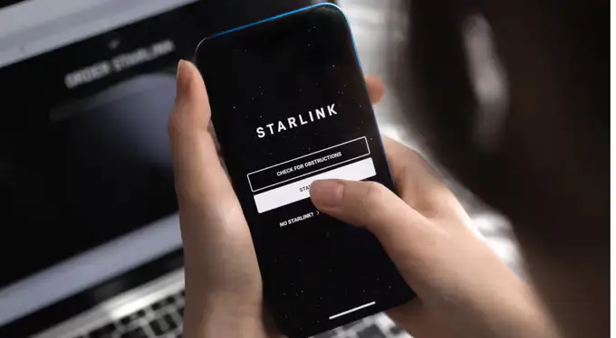Илон Маск Starlink тизимидаги глобал узилиш учун узр сўради