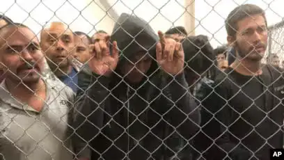 AQSHda shtatlarga migrantlarni saqlash markazlari qurish uchun 608 mln dollar beriladi