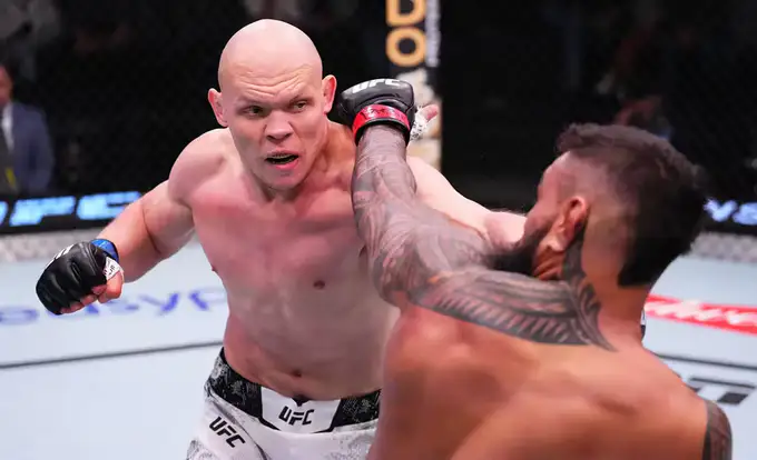 UFC on ABC 9. Богдан Гусков ўзи мағлуб этган Никита Криловдан камроқ ишлаб топди