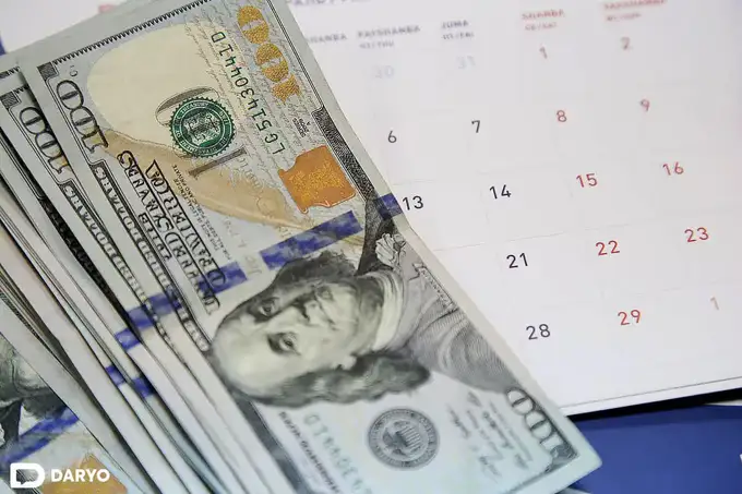 O‘zbekistonda dollar kursi 12 500 so‘mga tushdi