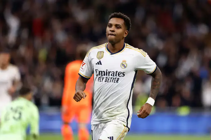 Rodrigoning agenti Angliyaga uchib keldi