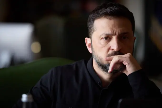 Zelenskiy Putinning Moskvada uchrashish taklifiga javob qaytardi