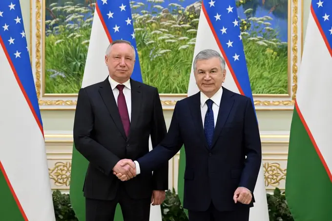 Шавкат Мирзиёев принял губернатора Санкт-Петербурга Александра Беглова