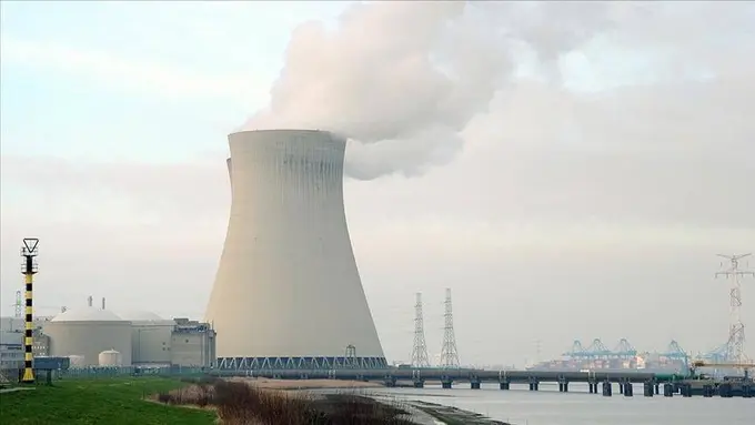 Эрон ва Россия АЭС қуриш бўйича 25 млрд долларлик келишув имзолади