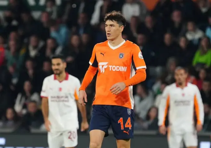 Turkiya Superligasi. Shomurodov gol urgan bahsda “Bashakshehir” “Galatasaroy”ga imkoniyatni boy berdi